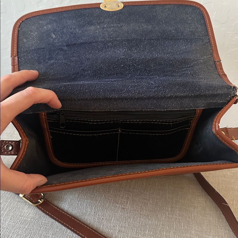 Dooney & Bourke Vintage Leather Shoulder Bag - Picture 7 of 13